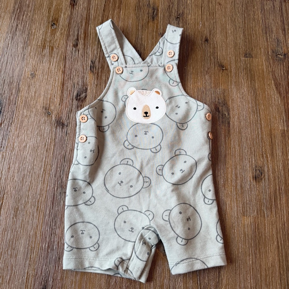 3/24$ Pekkle Baby Light Green Bear Shortalls Short Overalls size 12 months